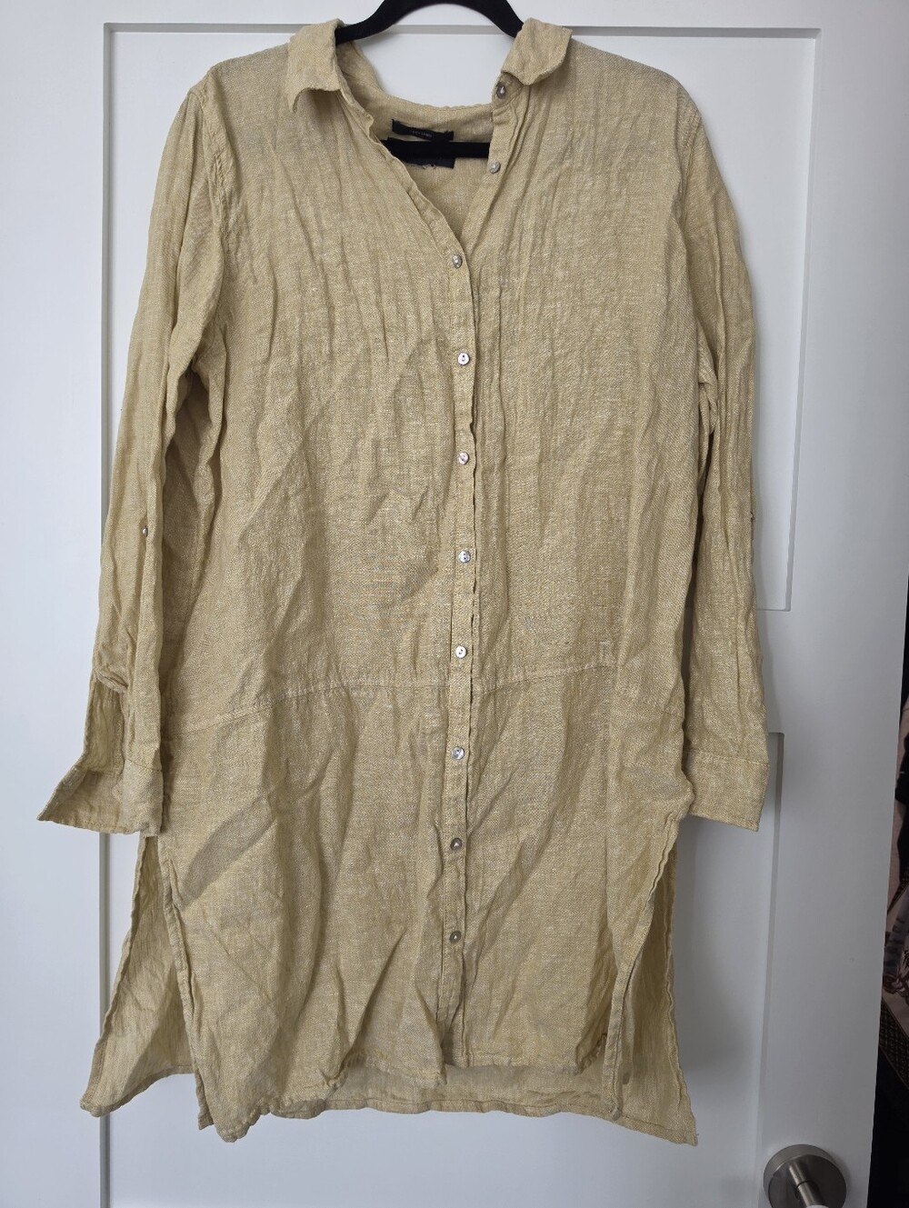 TAHARI 100% Linen Long Blouse